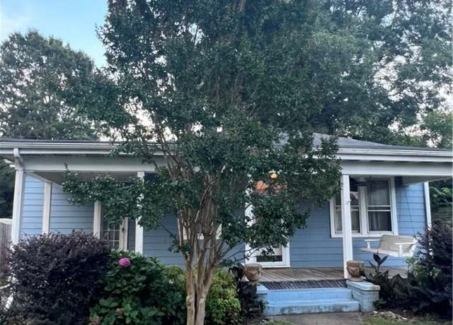 Property at 817 Lafayette Ave, Colonial Heights, VA 23834, 2 beds, 1 bath