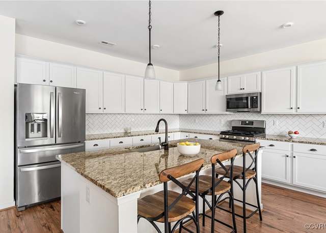 Property at 6604 Way Point Dr, Chesterfield, VA 23234, 4 beds, 3.5 baths