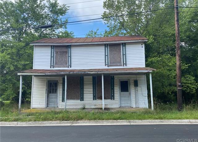 Property at 203 Plank Rd, Farmville, VA 23901, 3 beds, 1 bath