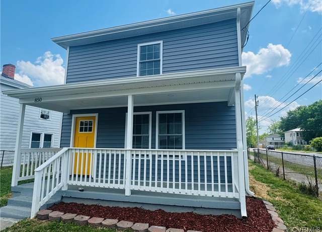 Property at 850 Farmer St, Petersburg, VA 23803, 4 beds, 2.5 baths