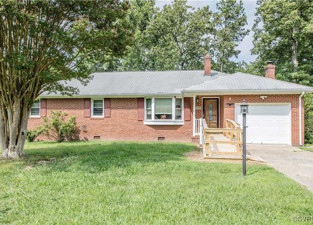 Property at 14407 Mayfair Dr, Chester, VA 23836, 3 beds, 2 baths