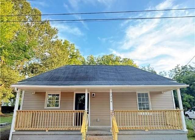 Property at 2304 Gordon St, Hopewell, VA 23860, 3 beds, 2 baths