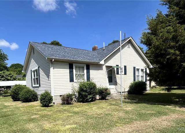 Property at 400 Allen Ave, Hopewell, VA 23860, 2 beds, 1 bath