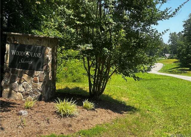 Property at 62 Woodland Shores Dr, Mineral, VA 23093