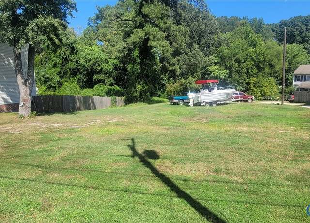 Property at 1015 Arlington Rd, Hopewell, VA 23860