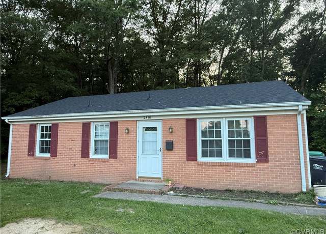 Property at 2801 Woodlawn Ave, Colonial Heights, VA 23834, 3 beds, 1 bath