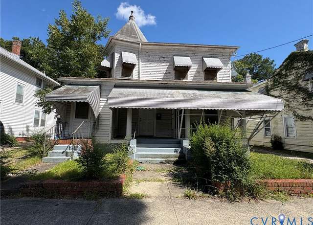 Property at 214 Wellons St, Suffolk, VA 23434, 6 beds, 2 baths