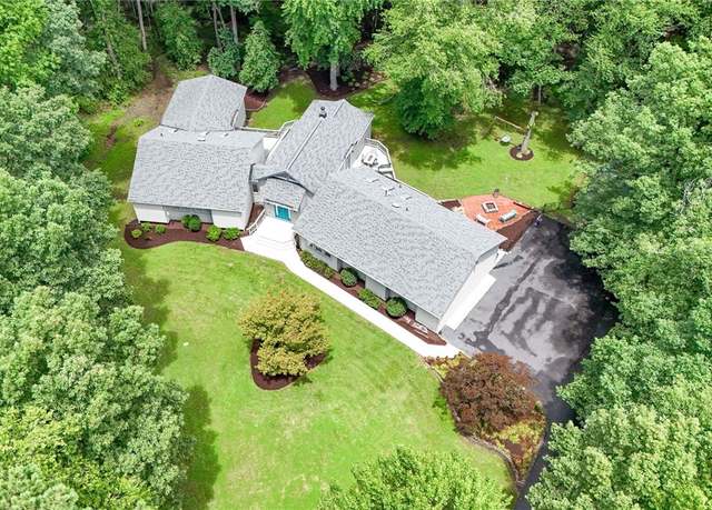 Property at 10598 Lambeth Rd, Glen Allen, VA 23060, 4 beds, 3.5 baths