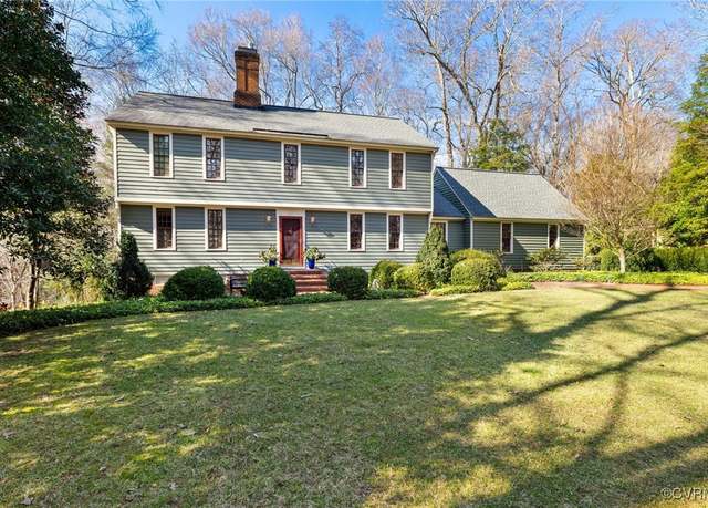 Property at 207 Southpoint Dr, Williamsburg, VA 23185, 4 beds, 4.5 baths