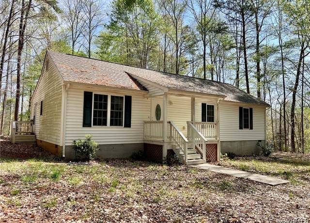 Property at 8255 Dash Ln, Jetersville, VA 23083, 3 beds, 2 baths