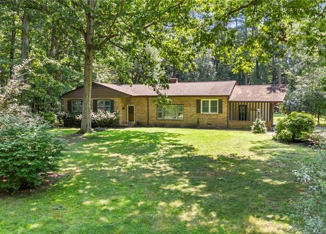 Property at 11064 Palmwood Cir, Mechanicsville, VA 23116, 3 beds, 2 baths