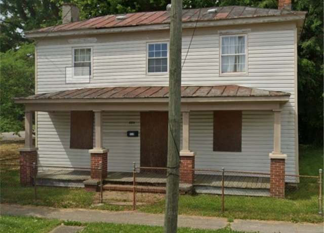 Property at 224 S South St, Petersburg, VA 23803, 4 beds, 2 baths