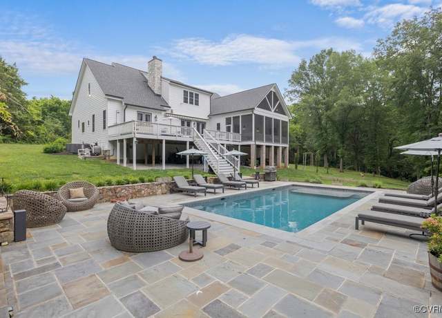 Property at 547 River Rd, Manakin Sabot, VA 23103, 6 beds, 4.5 baths