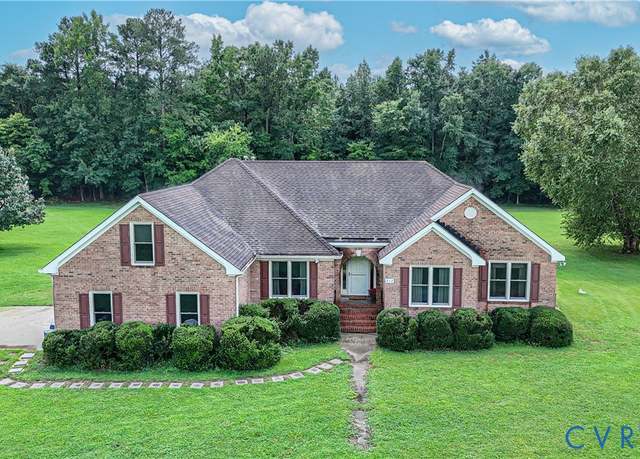 Property at 212 Rountree Cres, Suffolk, VA 23434, 3 beds, 2.5 baths