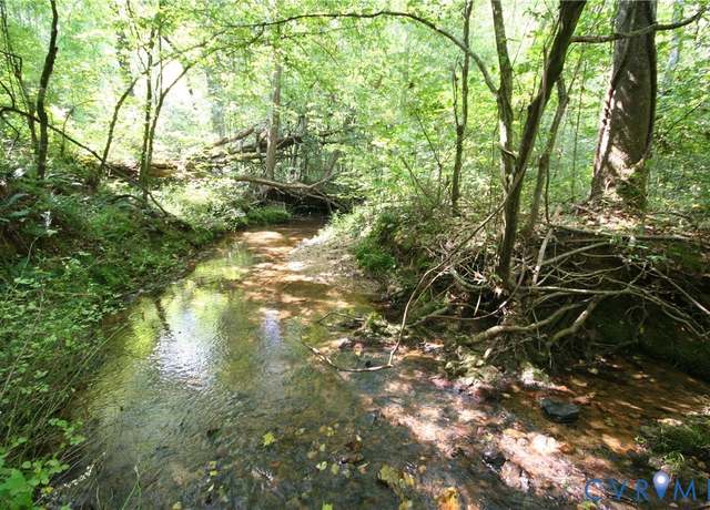 Property at 0 Bettys Branch Rd, Arvonia, VA 23004