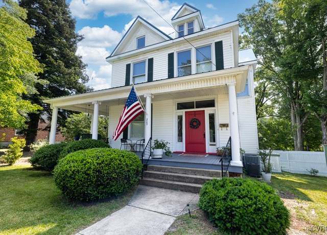 Property at 205 Brunswick, Blackstone, VA 23824, 4 beds, 1.5 baths