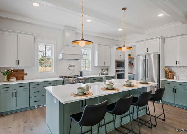 Property at 14137 Rigney Dr, Midlothian, VA 23113, 5 beds, 4 baths