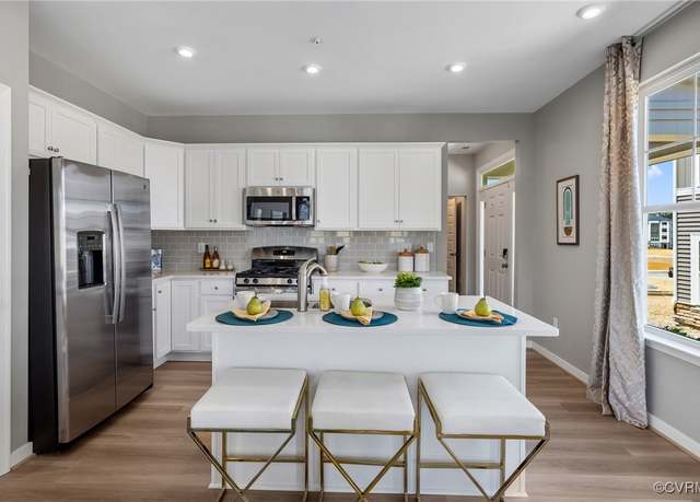 Property at 4122 Ebbies Xing, Midlothian, VA 23112, 3 beds, 2.5 baths