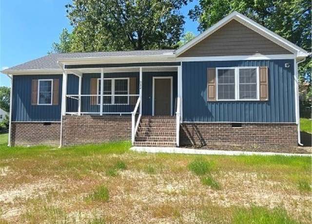 Property at 312 Nottingham Dr, Colonial Heights, VA 23834, 3 beds, 2 baths