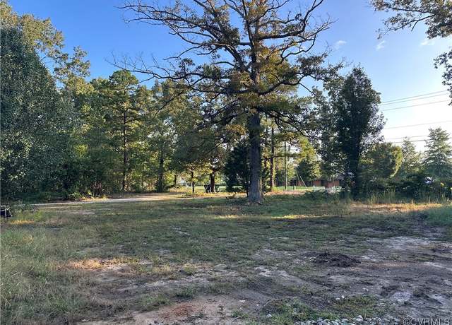 Property at 430 Coalfield Rd, Midlothian, VA 23114, 5 beds, 0.5 baths