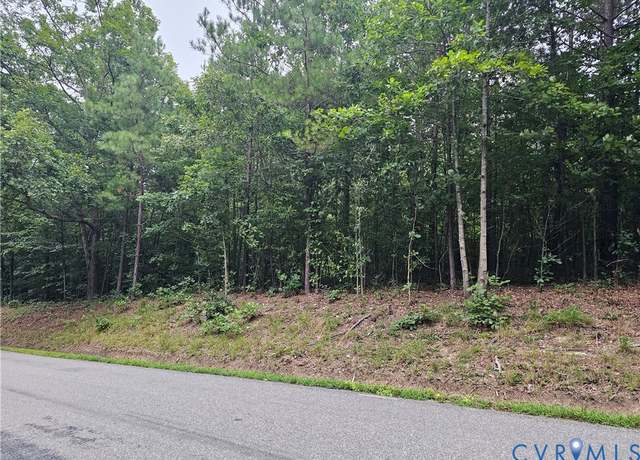 Property at 0 W Courthouse Rd, Crewe, VA 23930
