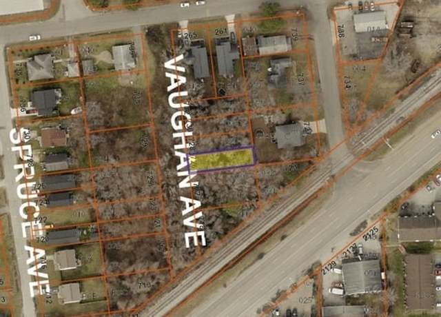 Property at 726 Vaughan Ave, Hampton, VA 23661