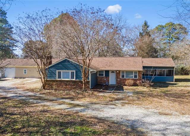 Property at 810 Riverside Dr, Lanexa, VA 23089, 5 beds, 3 baths