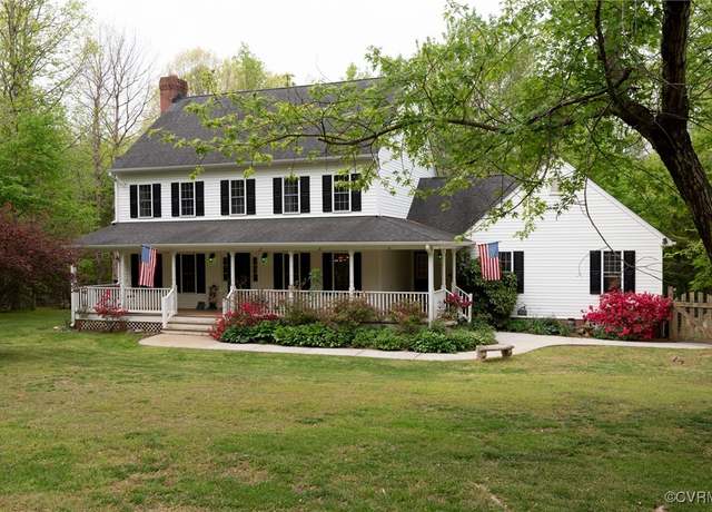 Property at 329 Castle Park Ln, Mineral, VA 23117, 3 beds, 2.5 baths