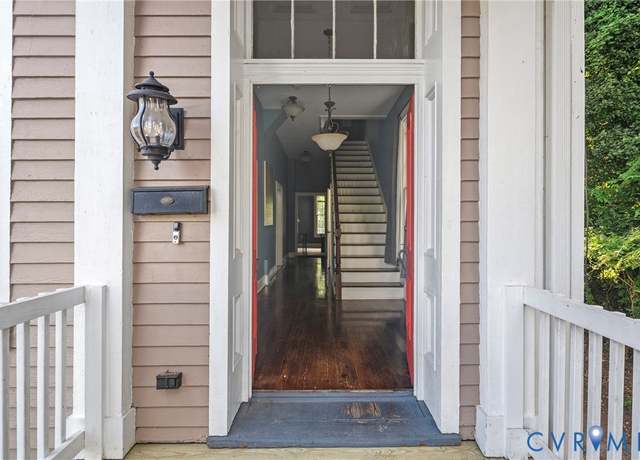 Property at 234 S Jefferson St, Petersburg, VA 23803, 4 beds, 3.5 baths