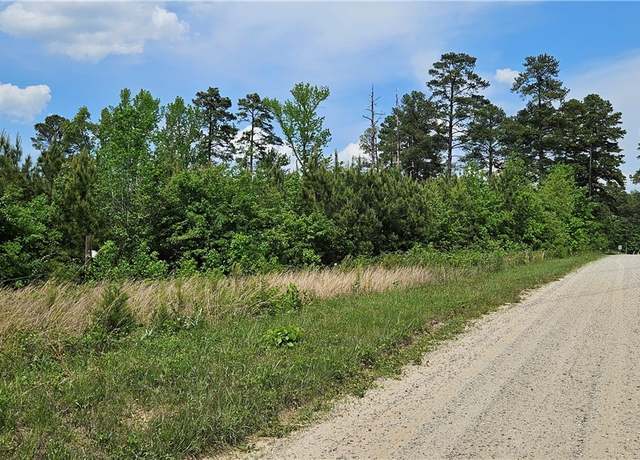 Property at 1 Gary Rd, Kenbridge, VA 23944