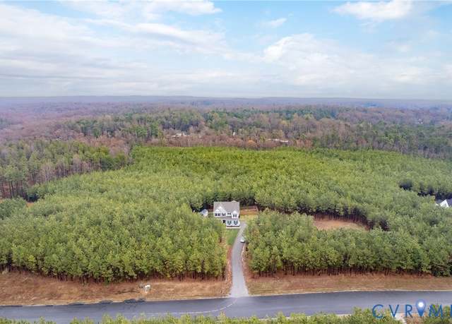 Property at 7324 Bailie Dr, Mechanicsville, VA 23111, 5 beds, 2.5 baths