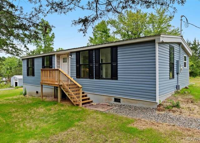 Property at 675 Clement Town Rd, Powhatan, VA 23139, 3 beds, 2 baths