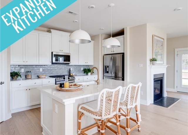 Property at 10384 Burroughs Town Ln, Glen Allen, VA 23059, 3 beds, 3 baths