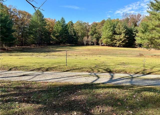 Property at 450 Coalfield Rd, Midlothian, VA 23114, 4 beds, 2 baths