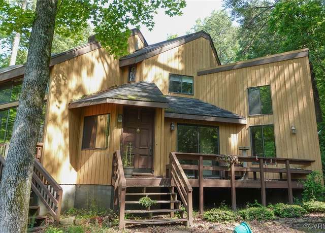 Property at 3740 Vantage Dr, Hopewell, VA 23860, 3 beds, 3 baths