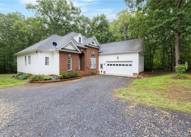 Property at 30 Highpockets Rd, Cartersville, VA 23027, 4 beds, 3.5 baths