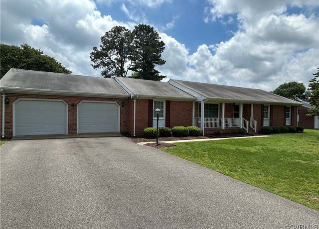 Property at 7352 Walnut Grove Dr, Mechanicsville, VA 23111, 3 beds, 2 baths