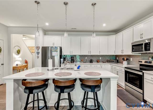 Property at 7706 Leeds Castle Ln, New Kent, VA 23124, 4 beds, 3.5 baths