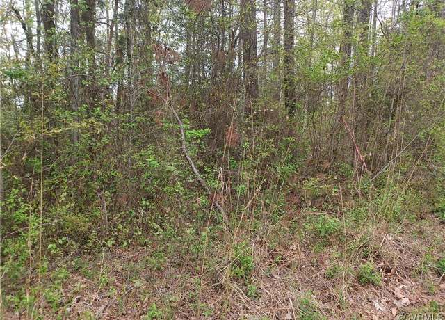 Property at 12400 E.booker Blvd, Chester, VA 23831