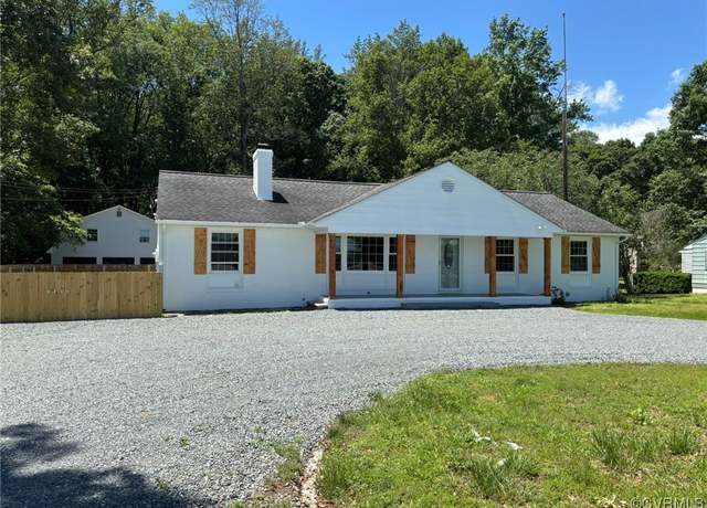 Property at 23766 Kings Hwy, Warsaw, VA 22572, 3 beds, 2 baths