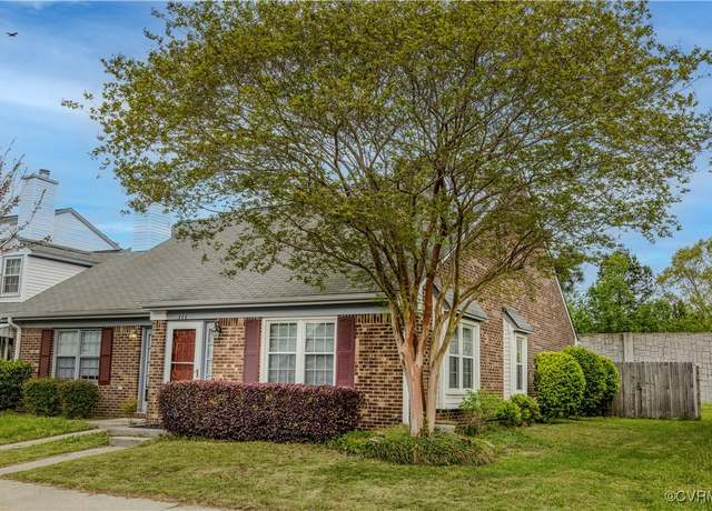 Property at 111 Cypress Xing, Yorktown, VA 23692, 2 beds, 2 baths