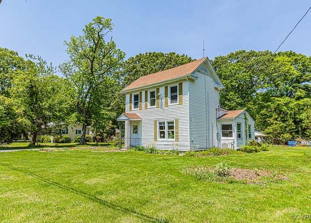 Property at 2165 Windmill Point Rd, White Stone, VA 22578, 3 beds, 1 bath