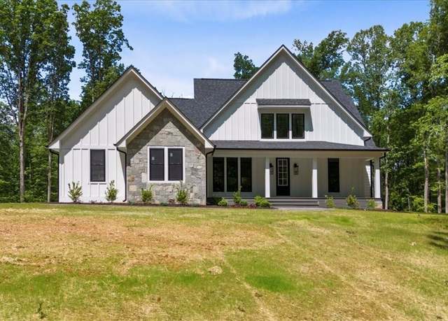 Property at 343 Petersburg Rd, Powhatan, VA 23139, 4 beds, 3.5 baths