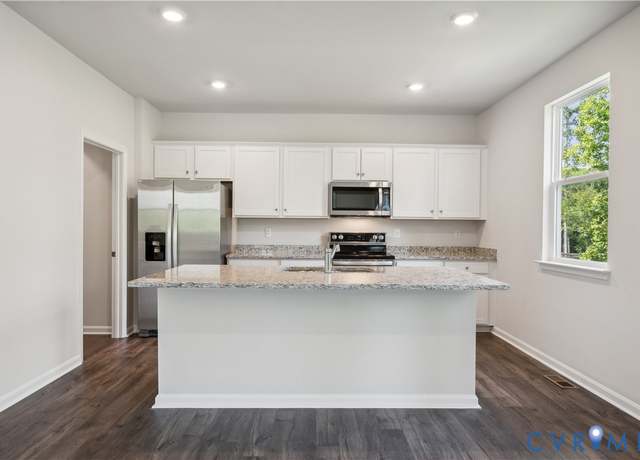 Property at 9529 Fuchsia Dr, Chester, VA 23237, 4 beds, 2.5 baths