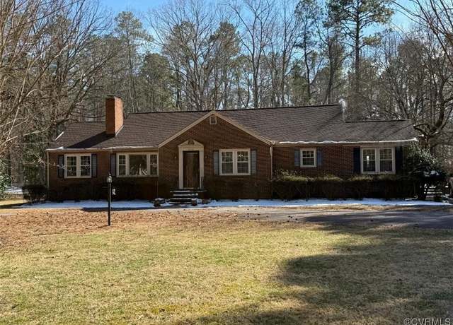 Property at 2016 Dodson Rd, Petersburg, VA 23805, 4 beds, 2.5 baths