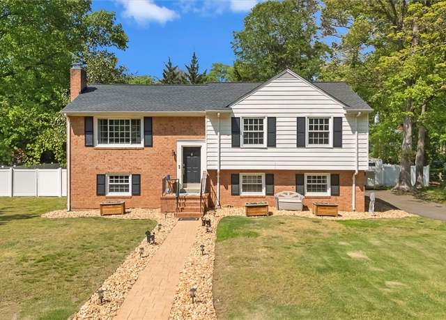 Property at 10220 W Huguenot Rd, Richmond, VA 23235, 5 beds, 3 baths