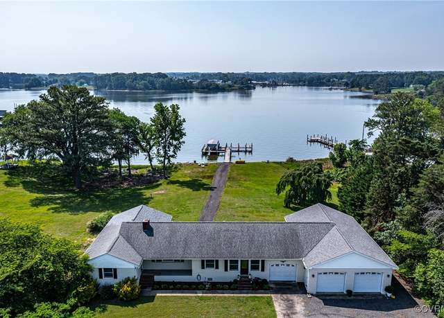 Property at 2922 Harryhogan Rd, Callao, VA 22435, 4 beds, 2.5 baths