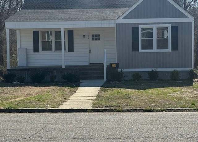 Property at 309 W End Blvd, Emporia, VA 23847, 3 beds, 1 bath
