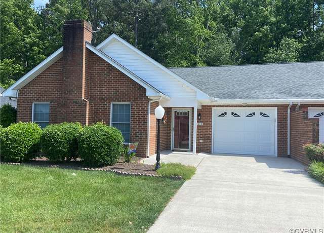 Property at 423 Cobblestone Dr, Hopewell, VA 23860, 2 beds, 2 baths