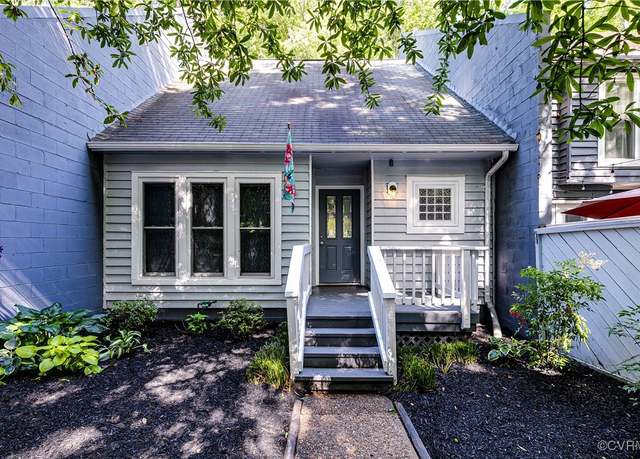 Property at 4814 Long Shadow Dr, Chesterfield, VA 23112, 2 beds, 1.5 baths